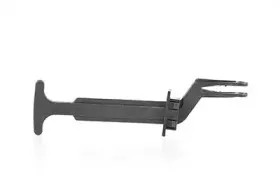 BSG 90-970-002 BSG Ручка, открывания моторного отсека